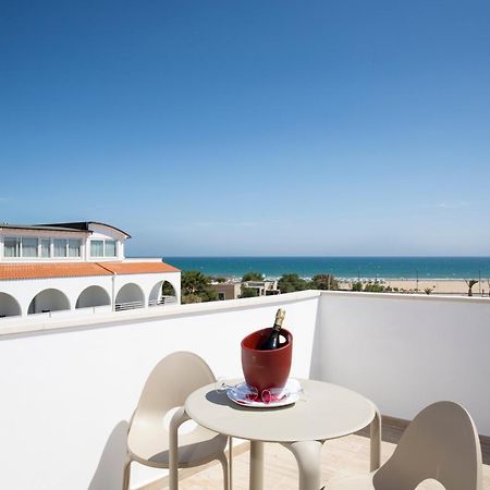 Forte 2 Hotel Vieste Esterno foto