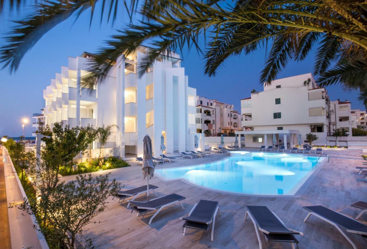 Forte 2 Hotel Vieste Esterno foto